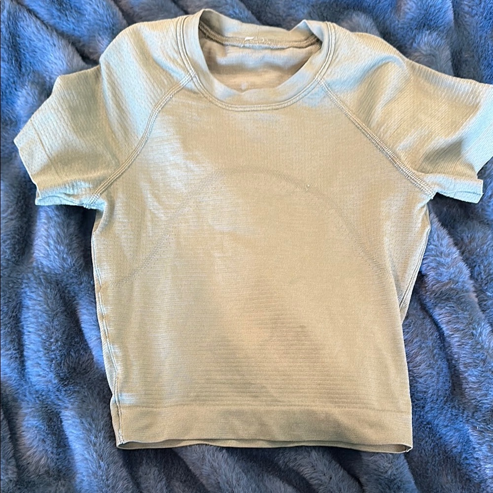 Women’s Swiftly Cropped Short Sleeve T